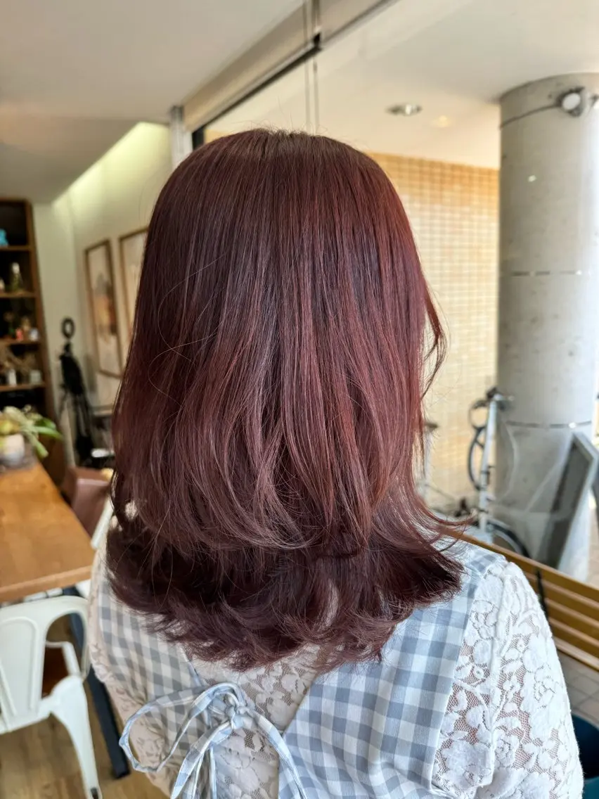 ロング カラー ピンクカラー ヘアカラー トリートメント ツキダテ ユイのヘアスタイル