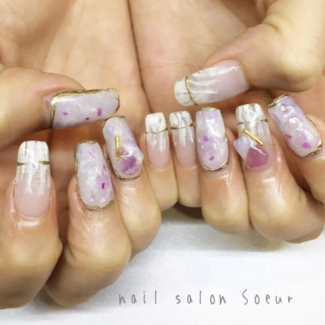 ネイル 持ち込み スカルプネイル ホワイト ハンドネイル nail salon Soeurのネイルデザイン