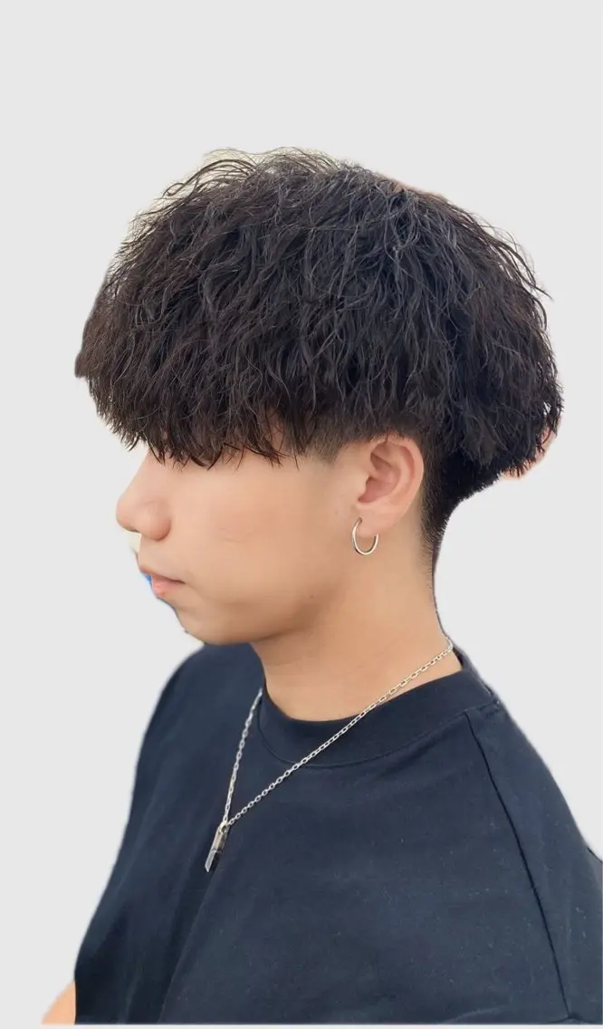 メンズ JADE海璃 波巻きパーマのヘアスタイル