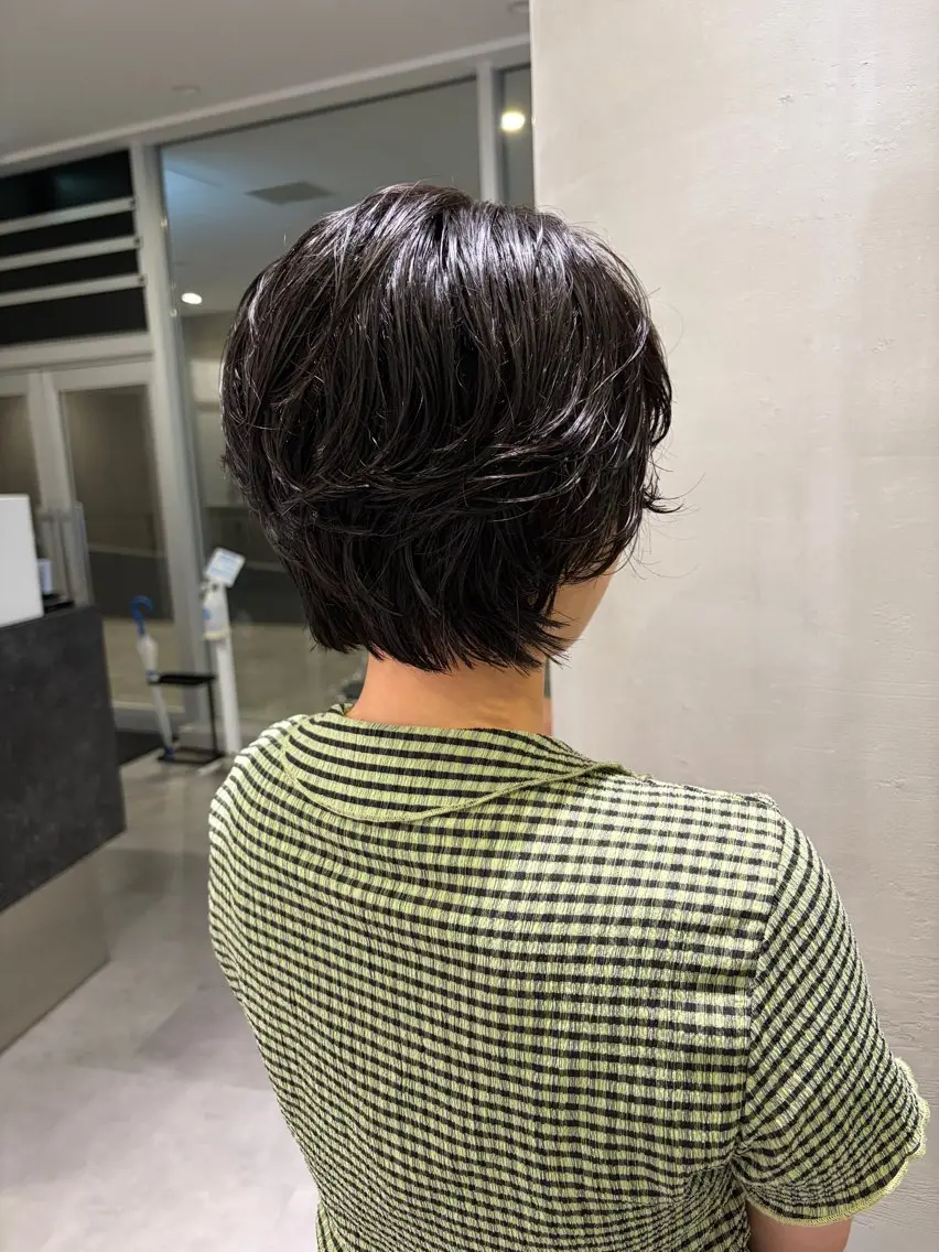 ショート パーマ パーマ カット／ブリーチ／ メンズ／モデル募集中のヘアスタイル