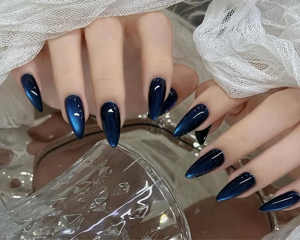 ネイル LUMI NAILのネイルデザイン