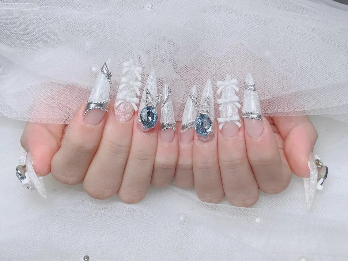 ネイル ガーリー ハート 韓国ネイル ニュアンスネイル リボン ハンドネイル Sora nail 長さ出し専門店のネイルデザイン