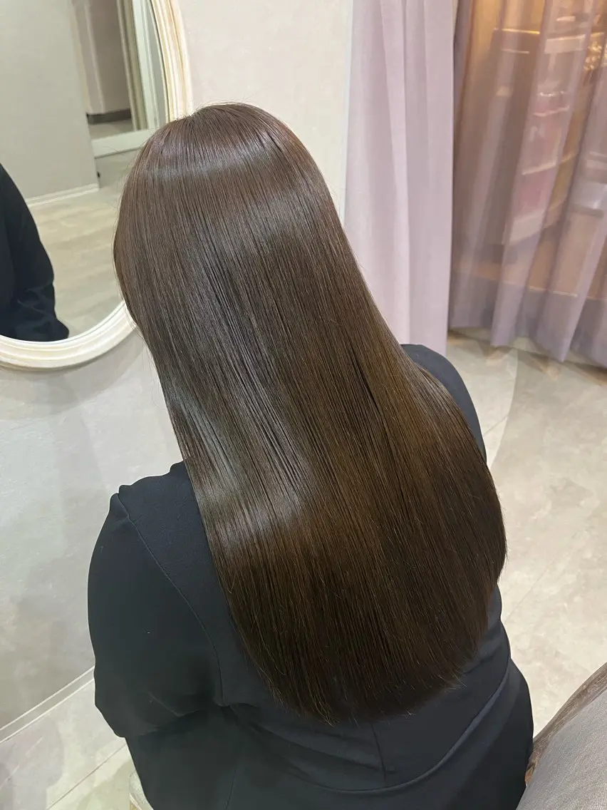 ロング 顔周りカット 髪質改善 レイヤーカット 縮毛矯正 トリートメント カット ヘアカラー るな/透明感カラー/ 髪質改善/ワンホンのヘアスタイル