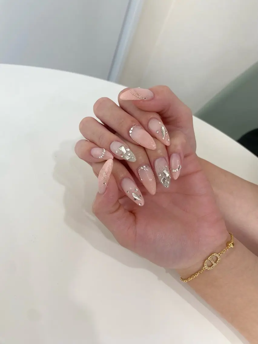 ネイル ハンドネイル Limnail🤍 ayaのネイルデザイン