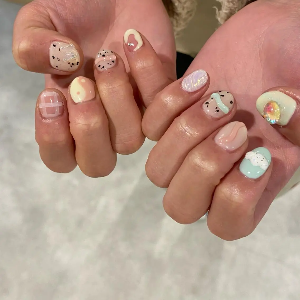 ネイル ニュアンスネイル ハンドネイル RINO AMANE nailのネイルデザイン