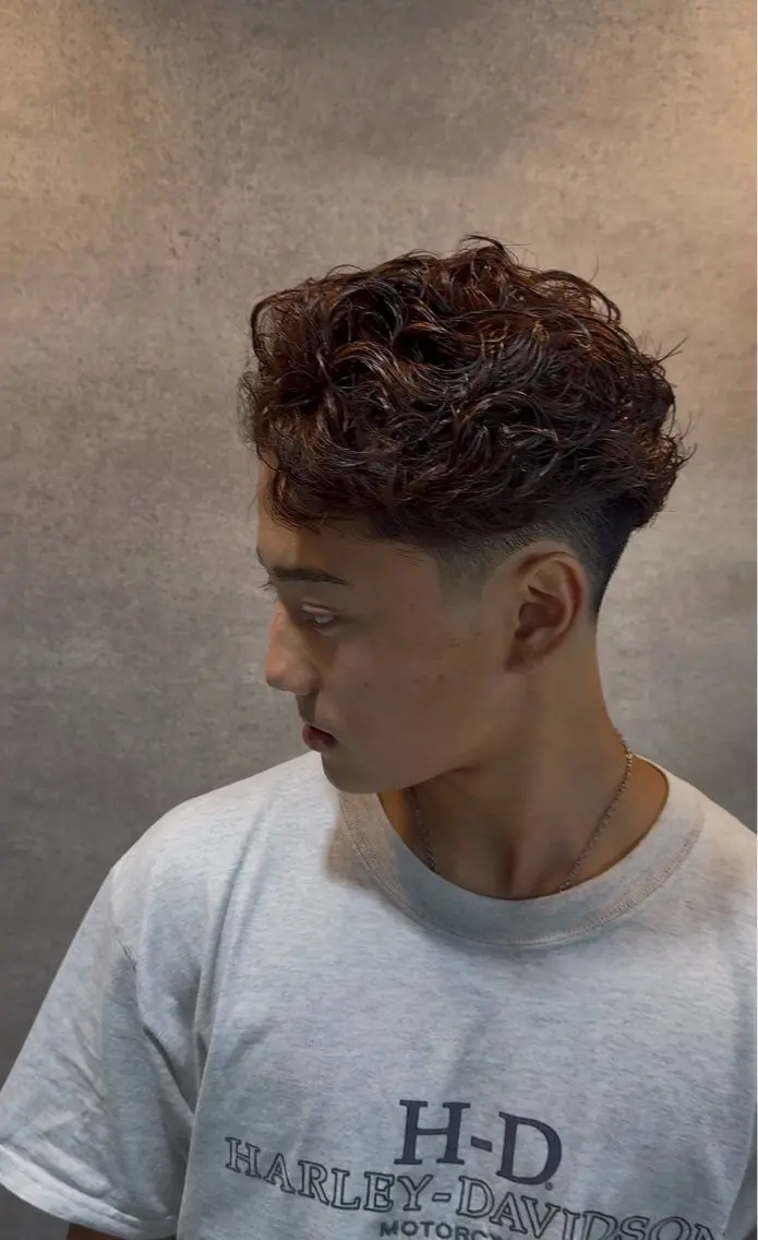 ショート カット パーマ ✨️短髪フェード カット水沼心✨のヘアスタイル