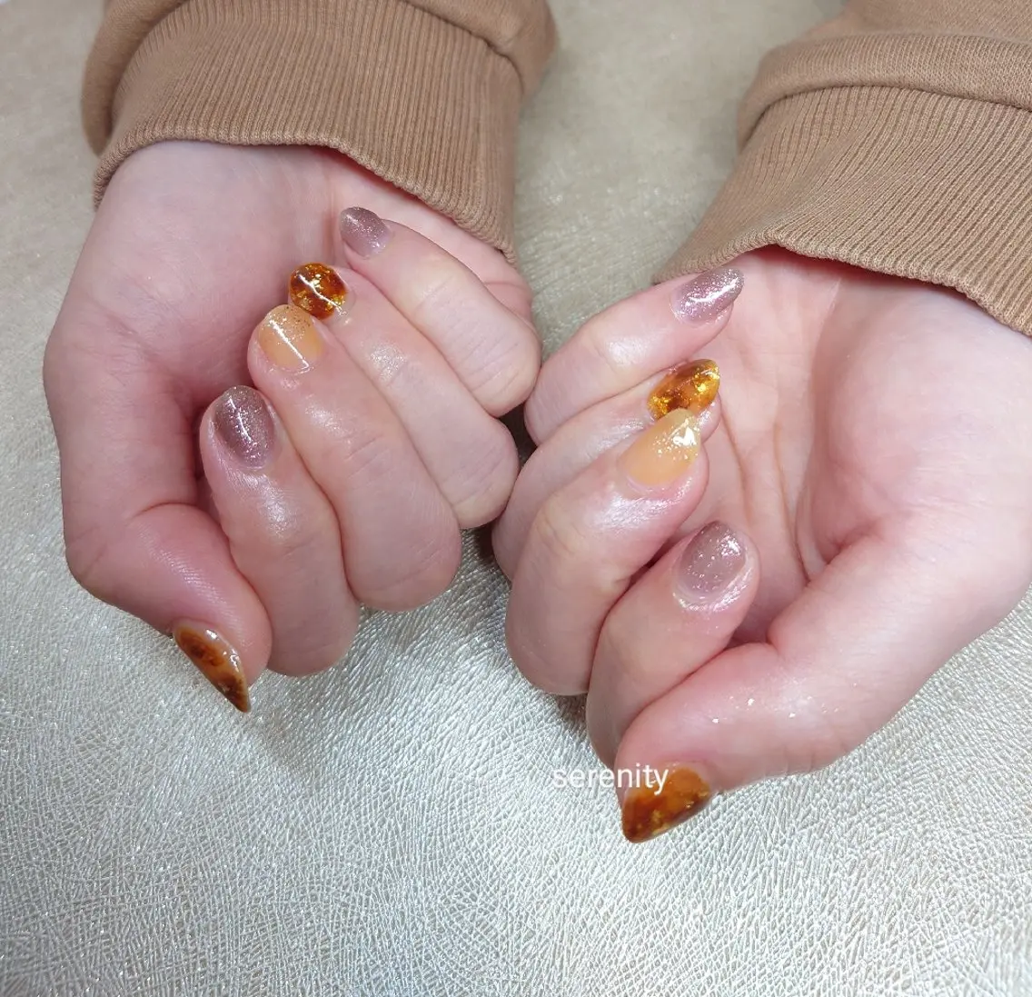 ネイル ブラウン ラメ(グリッター) nail  serenityのネイルデザイン