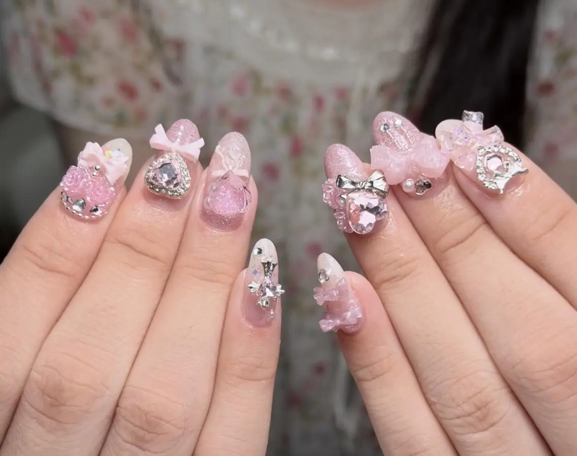 ネイル ハンドネイル 🎀 NaNa_nailのネイルデザイン