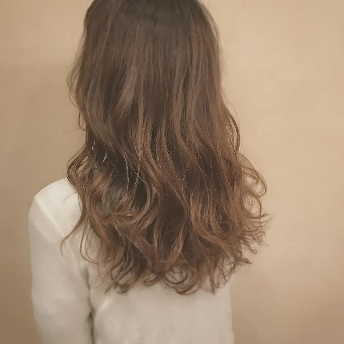 ミディアム セミロング ロング カラー パーマ ヘアアレンジ 前田 敬太のヘアスタイル