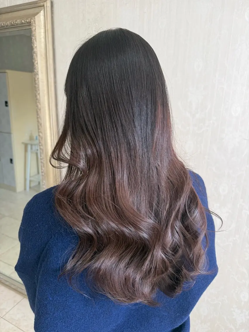 セミロング カラー ベージュカラー ブリーチ ブラウンカラー カシス 透明感カラー カット ヘアカラー トリートメント 烏丸/艶髪/レイヤー /韓国風/廣瀬尚輝のヘアスタイル