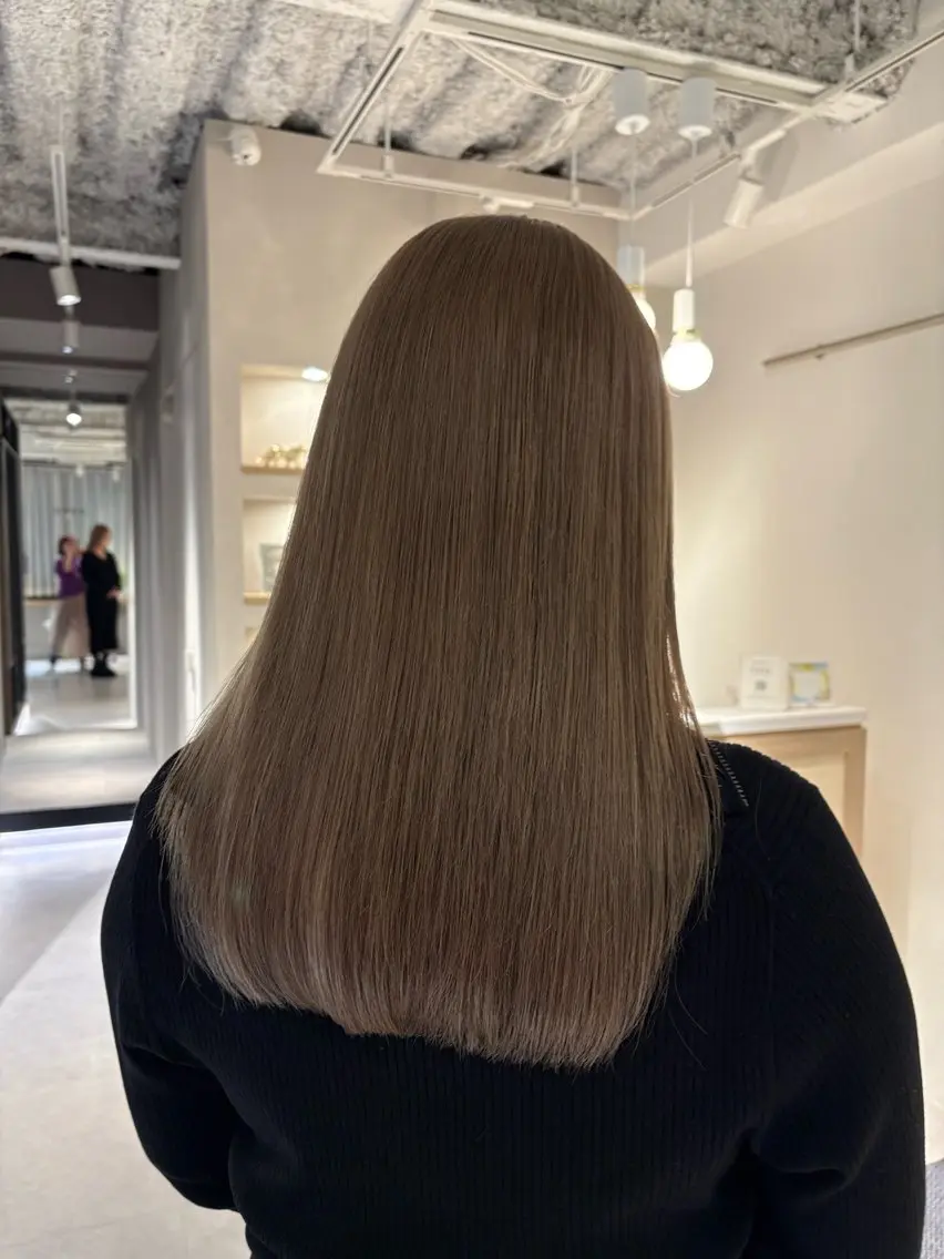 【すぐ予約不可】⚡️ゼロテクブリーチ＋カラー⚡️（頭皮につけない、痛くないブリーチ）の写真