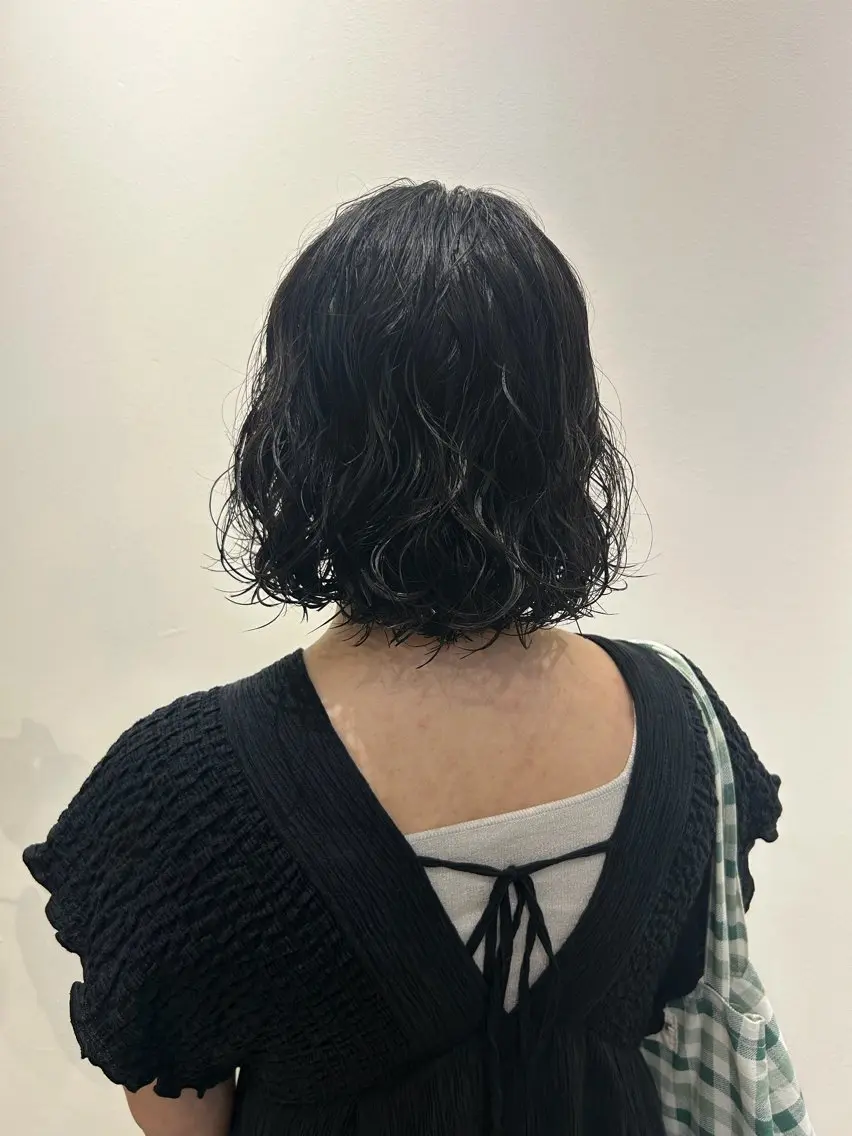 ミディアム カット パーマ 田中 遥陽のヘアスタイル