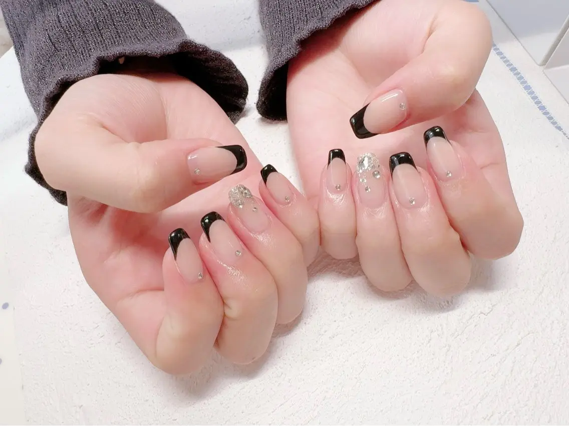 ネイル 持ち込み Regaro i.sのネイルデザイン