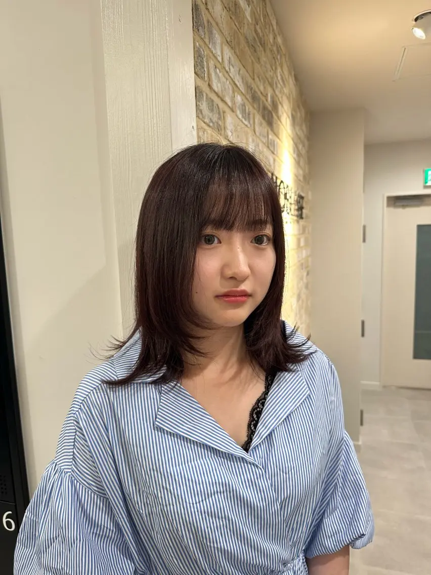 ミディアム カラー ラベンダーカラー 顔まわりレイヤー 顔周りカット レイヤーカット kano🌈ハッシュ カット/レイヤーのヘアスタイル