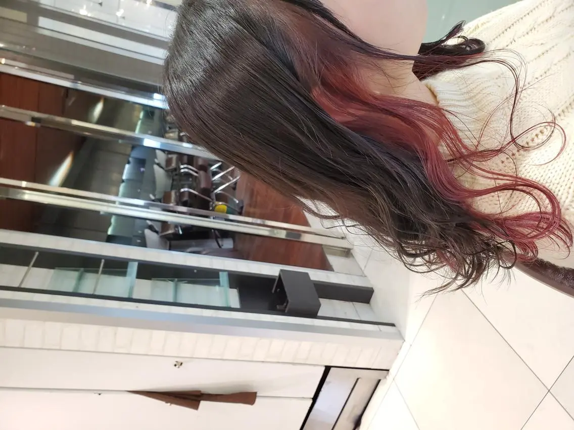 ロング カラー EARTH 池田 雄太のヘアスタイル