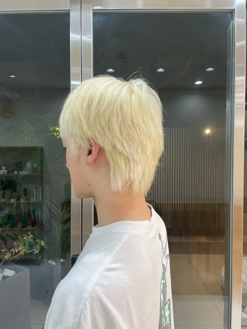 ショート メンズ メンズブリーチ トリートメント レイヤーカット 🌱 はるかのヘアスタイル