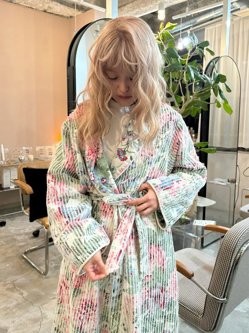 セミロング カラー ベージュカラー 透明感カラー 林　蓮/レイヤー/ 透明感カラーのヘアスタイル