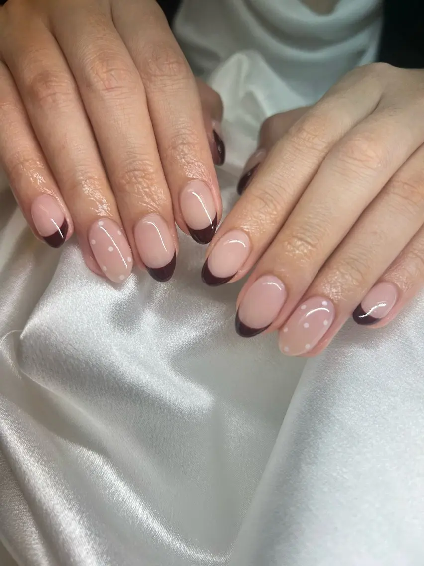 ネイル フレンチネイル ハンドネイル y’sbeauty 本町店のネイルデザイン