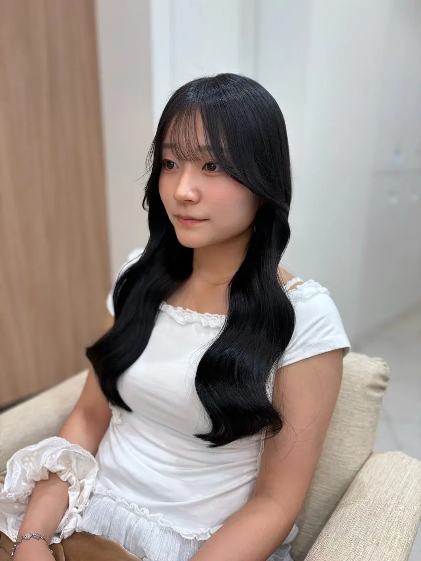 ロング カット ヘアカラー トリートメント Sakura /韓国ヘアのヘアスタイル
