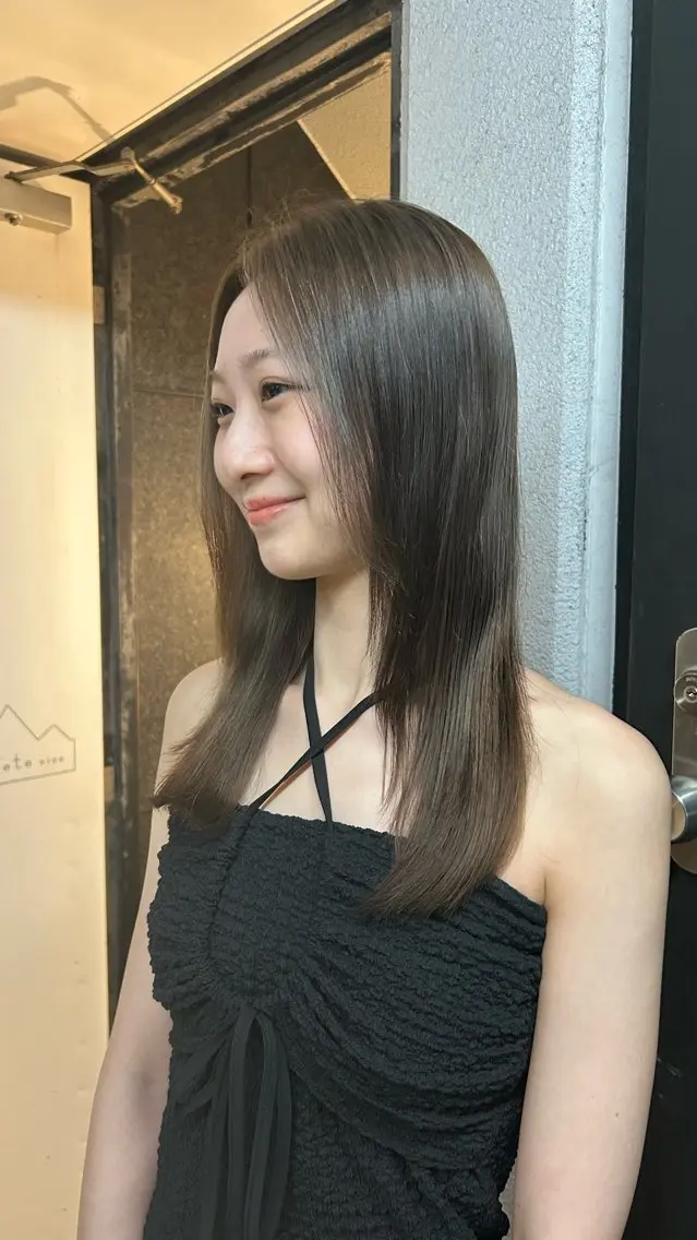 セミロング カラー ブリーチ ブラウンカラー 🦔🪷なりたりみのヘアスタイル