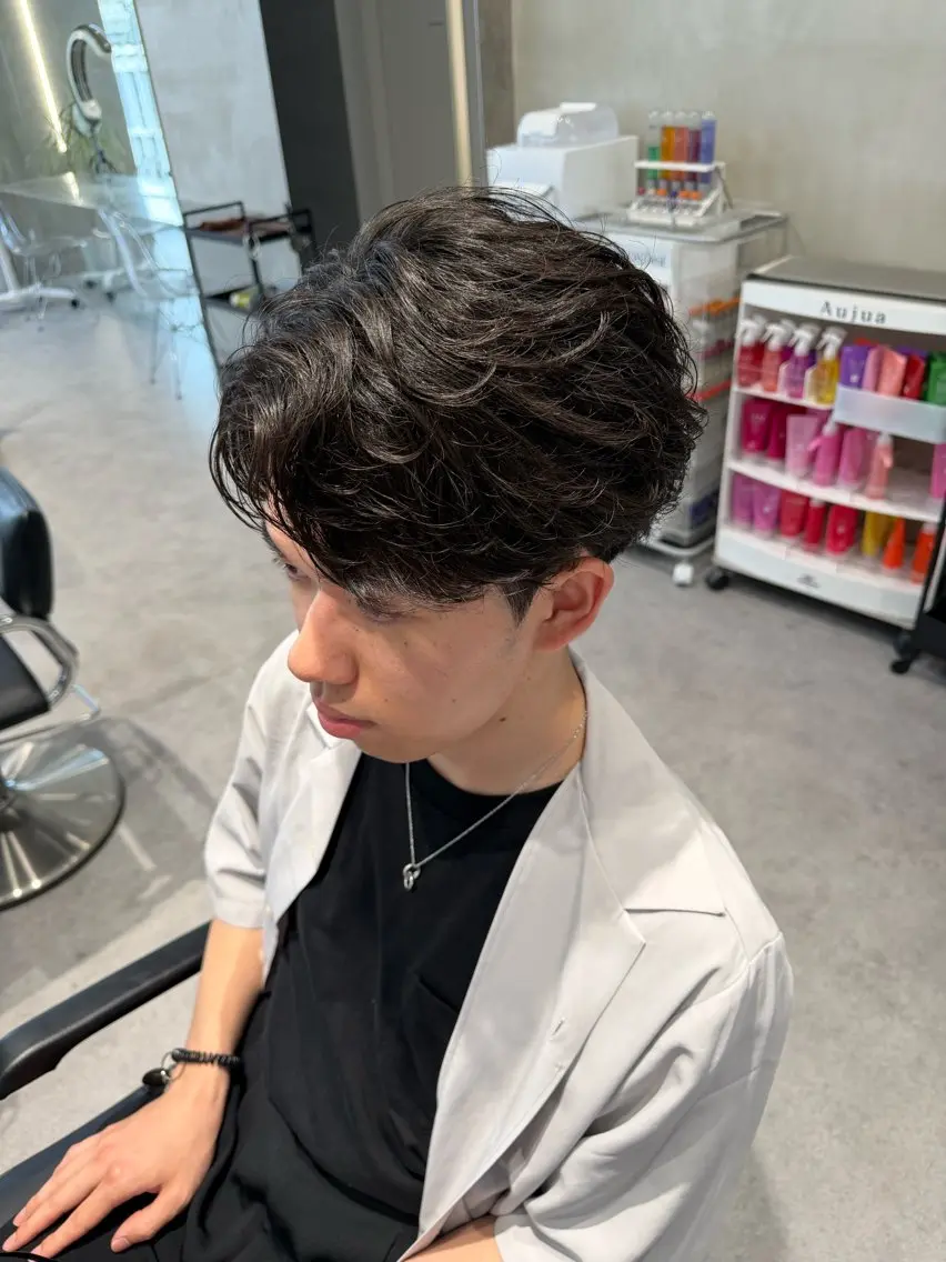 ショート パーマ メンズ カット ヘアカラー パーマ トリートメント 濵本 海斗のヘアスタイル