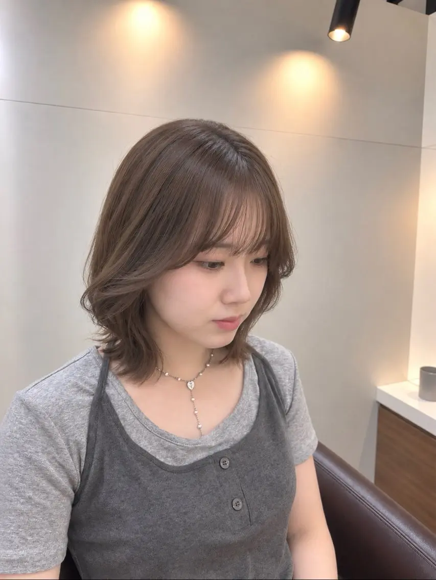 カラー カット ヘアカラー 桑村 菜々のヘアスタイル