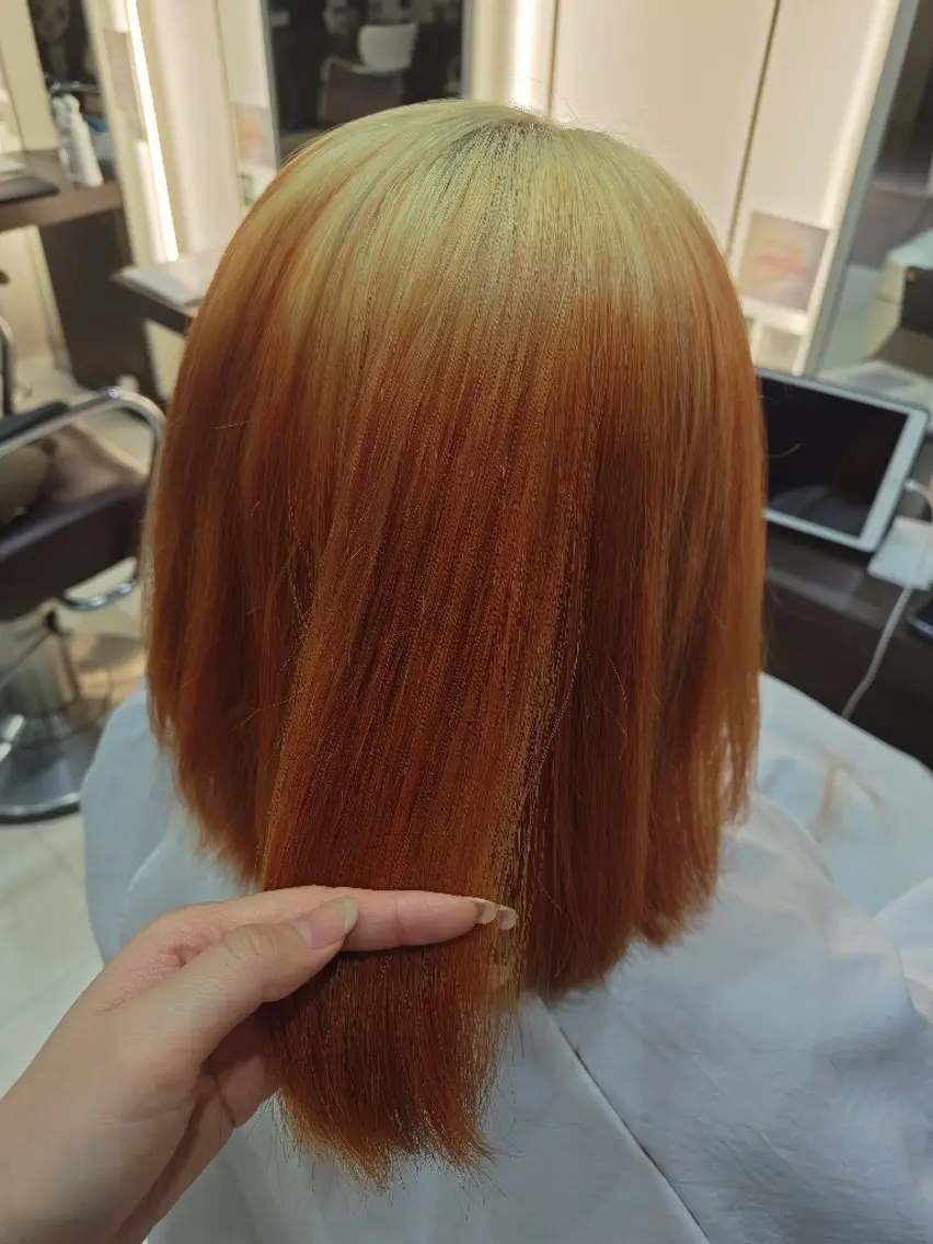 ミディアム ヘアカラー ブルーテーフ西 凪沙のヘアスタイル