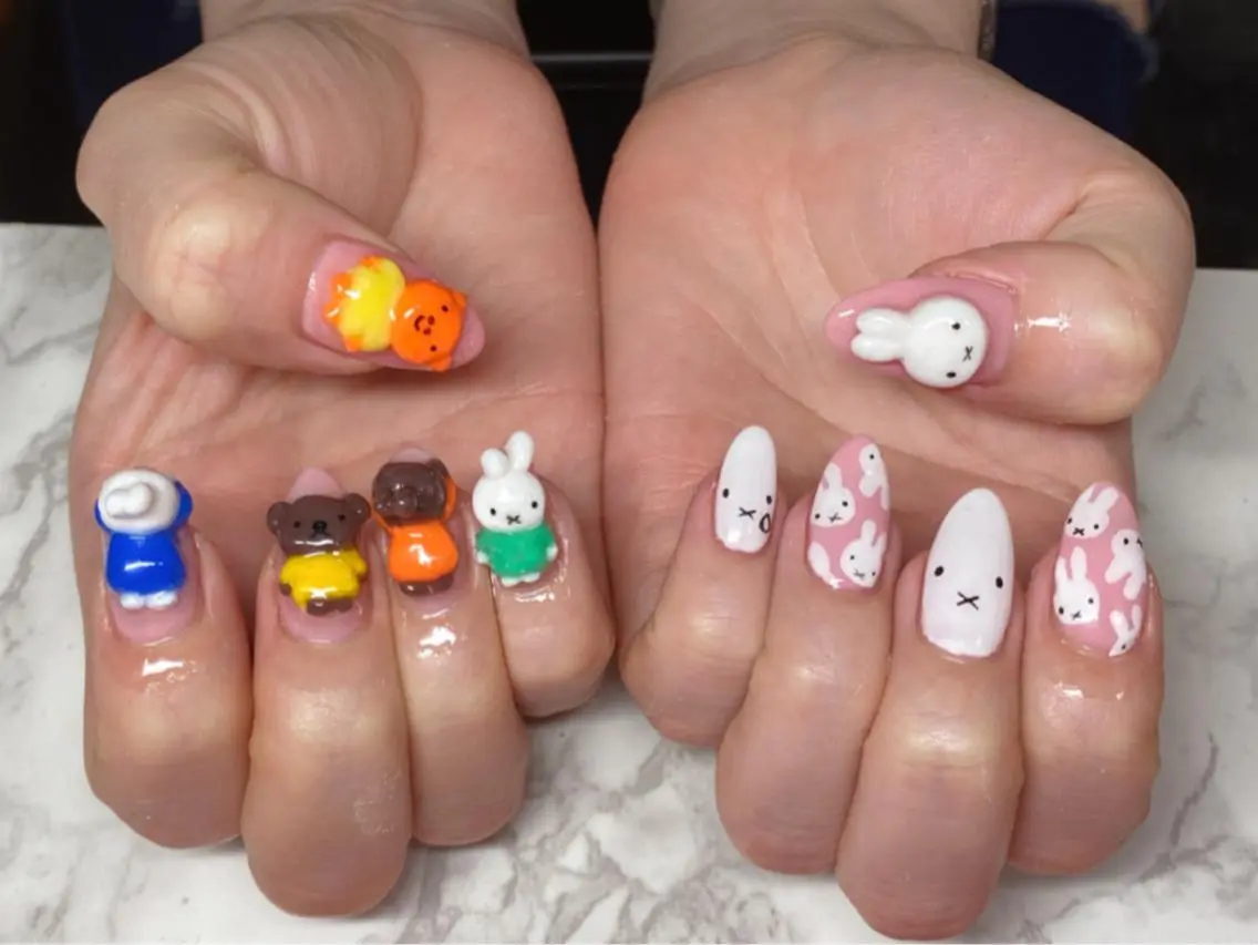 ミディアム ネイル Beauty Salon Lunaのエステ・リラクイメージ