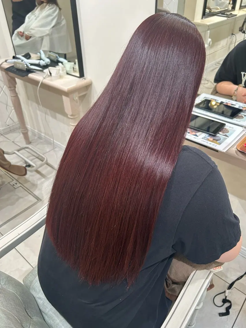 ロング カラー ヘアカラー トリートメント 岡 龍太郎のヘアスタイル