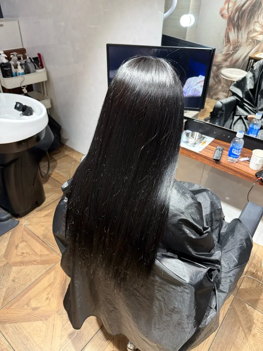 ロング カラー エクステ エクステ 𝙃𝘼𝙍𝙐🎀 韓国×エクステのヘアスタイル