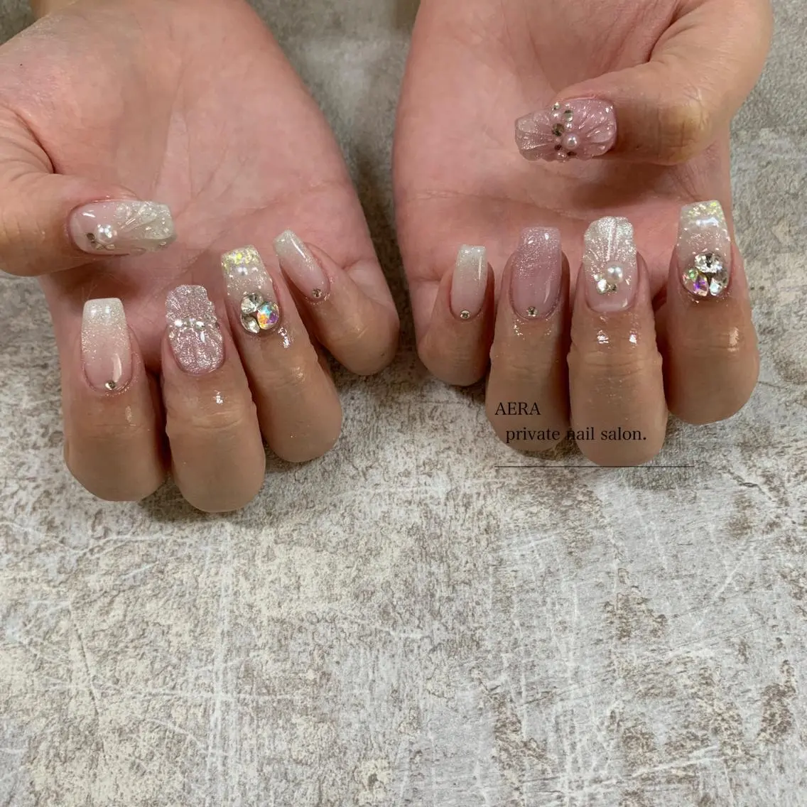 ネイル AERA nail shino🐱⸝꙳のネイルデザイン