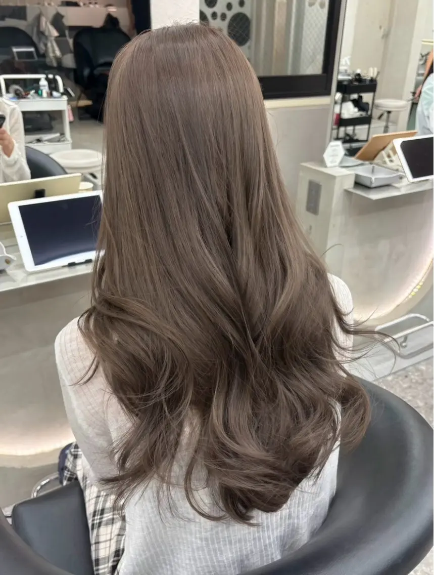 ロング アッシュ アッシュブラウン ヘアカラー トリートメント mao 福岡美容師/韓国ヘアのヘアスタイル