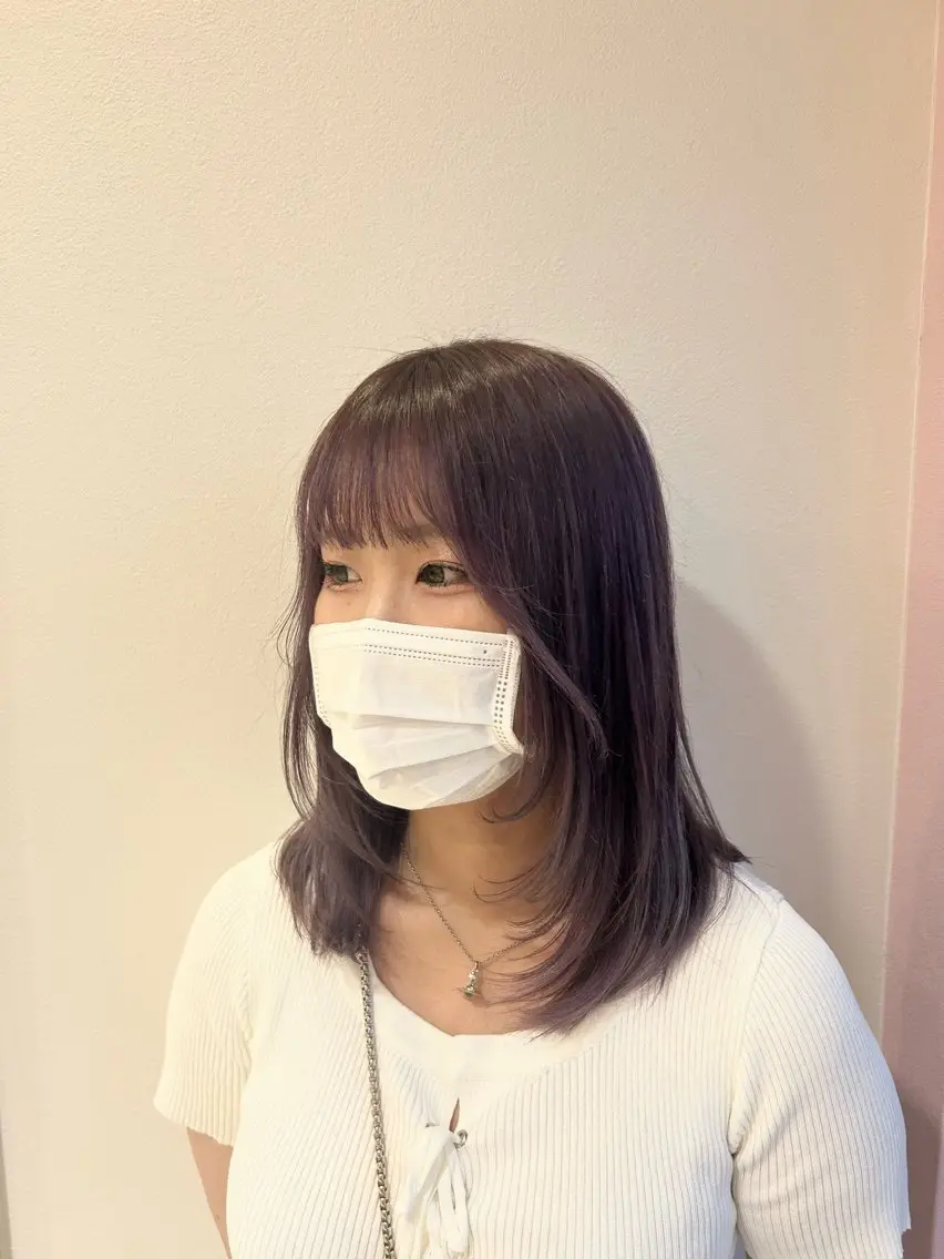 セミロング カラー ブリーチ ケアブリーチ ハイトーンカラー ラベンダーカラー 顔周りカット レイヤー/ブリーチ/ 渋谷/ルル🌿のヘアスタイル