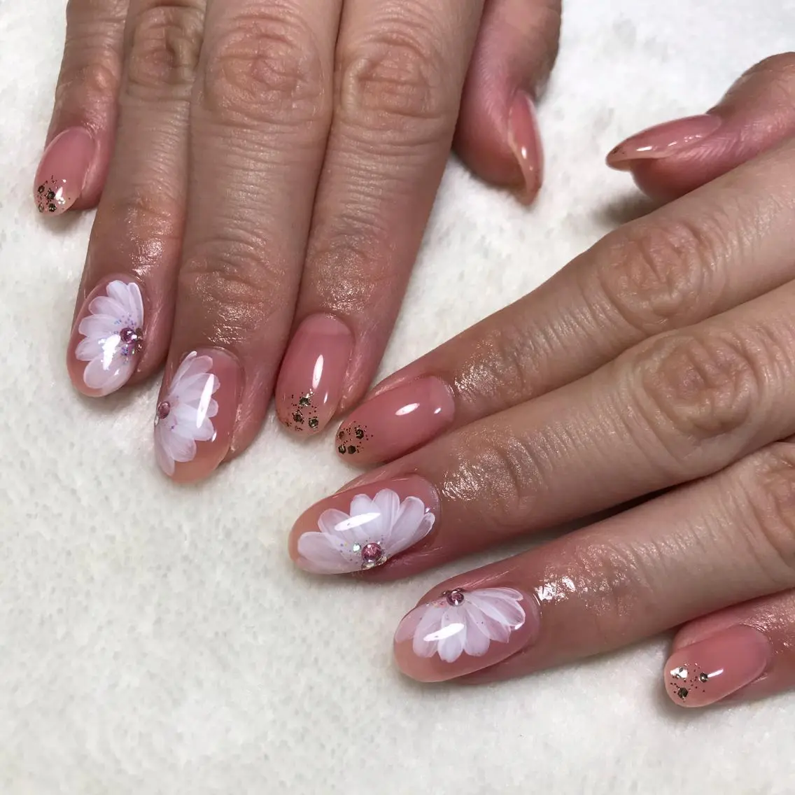 ネイル lotus erikaのネイルデザイン