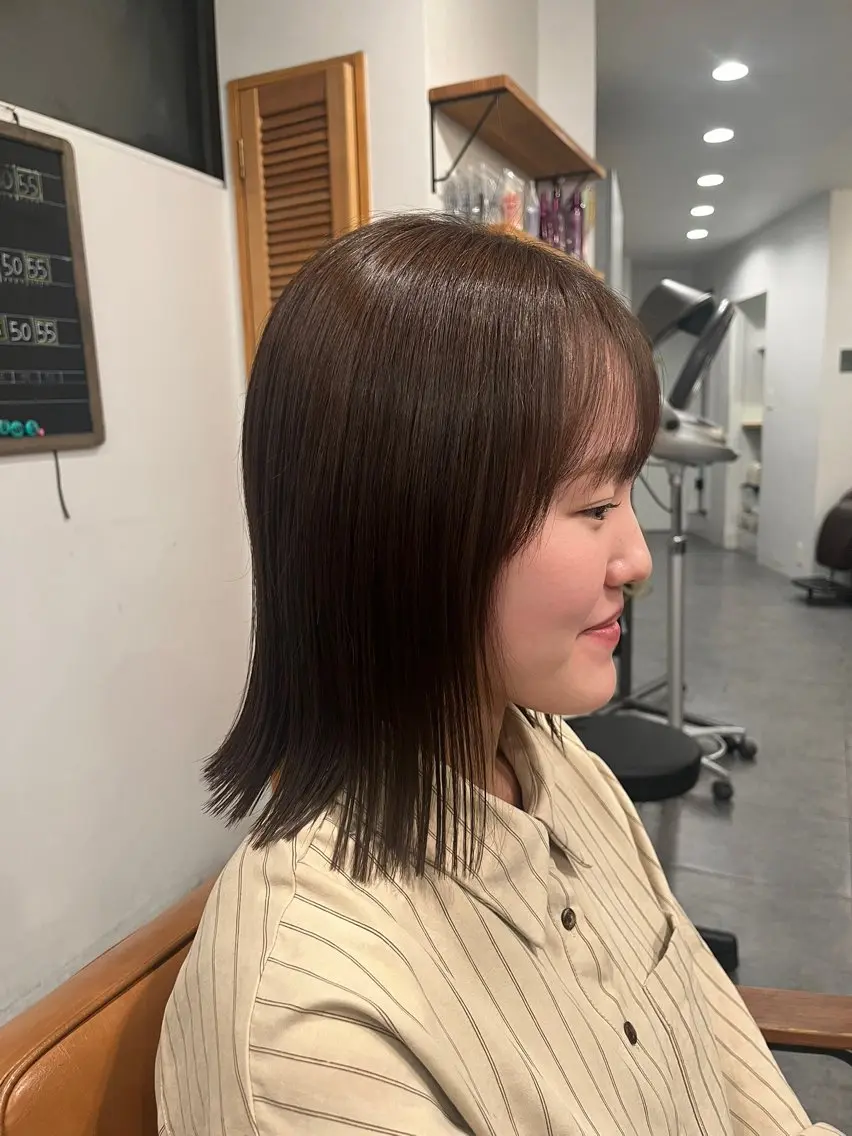 ミディアム カット SHIAN 橋本店 吉田 詩穂のヘアスタイル