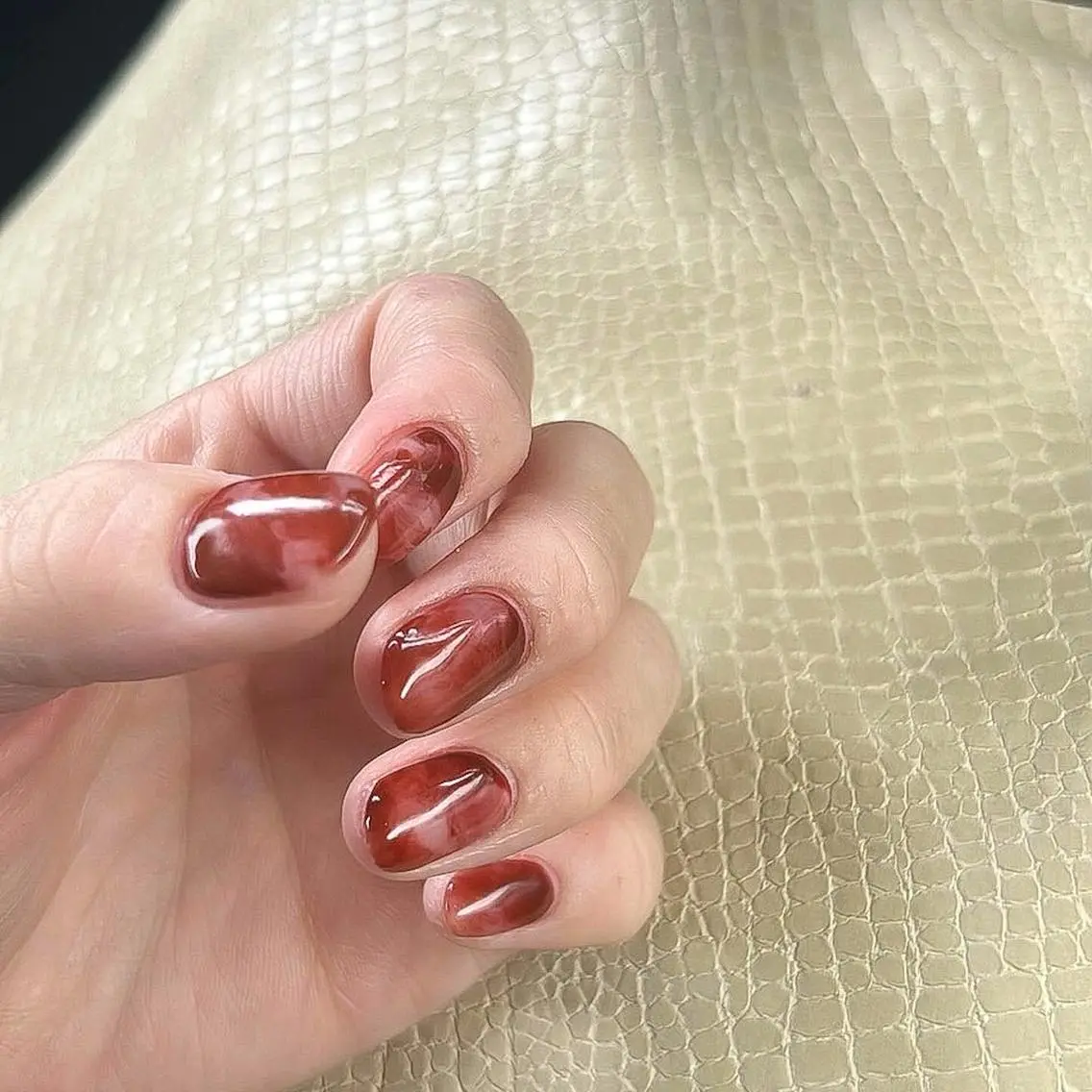 ネイル nailsalon ULLのネイルデザイン