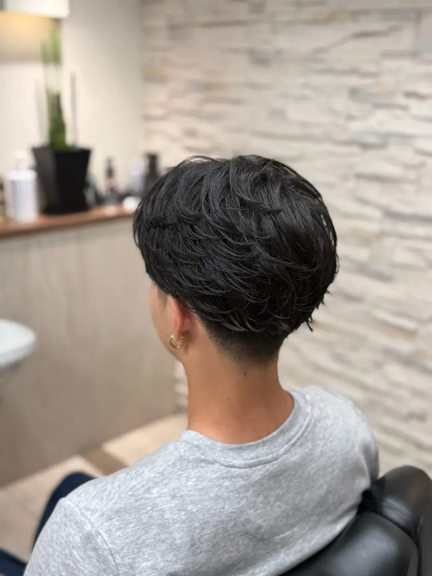 ショート パーマ メンズ ショートヘア カット パーマ フルハタヒロト 六本木理容師のヘアスタイル