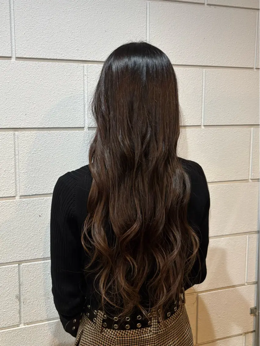 ロング カラー 平野 礼のヘアスタイル