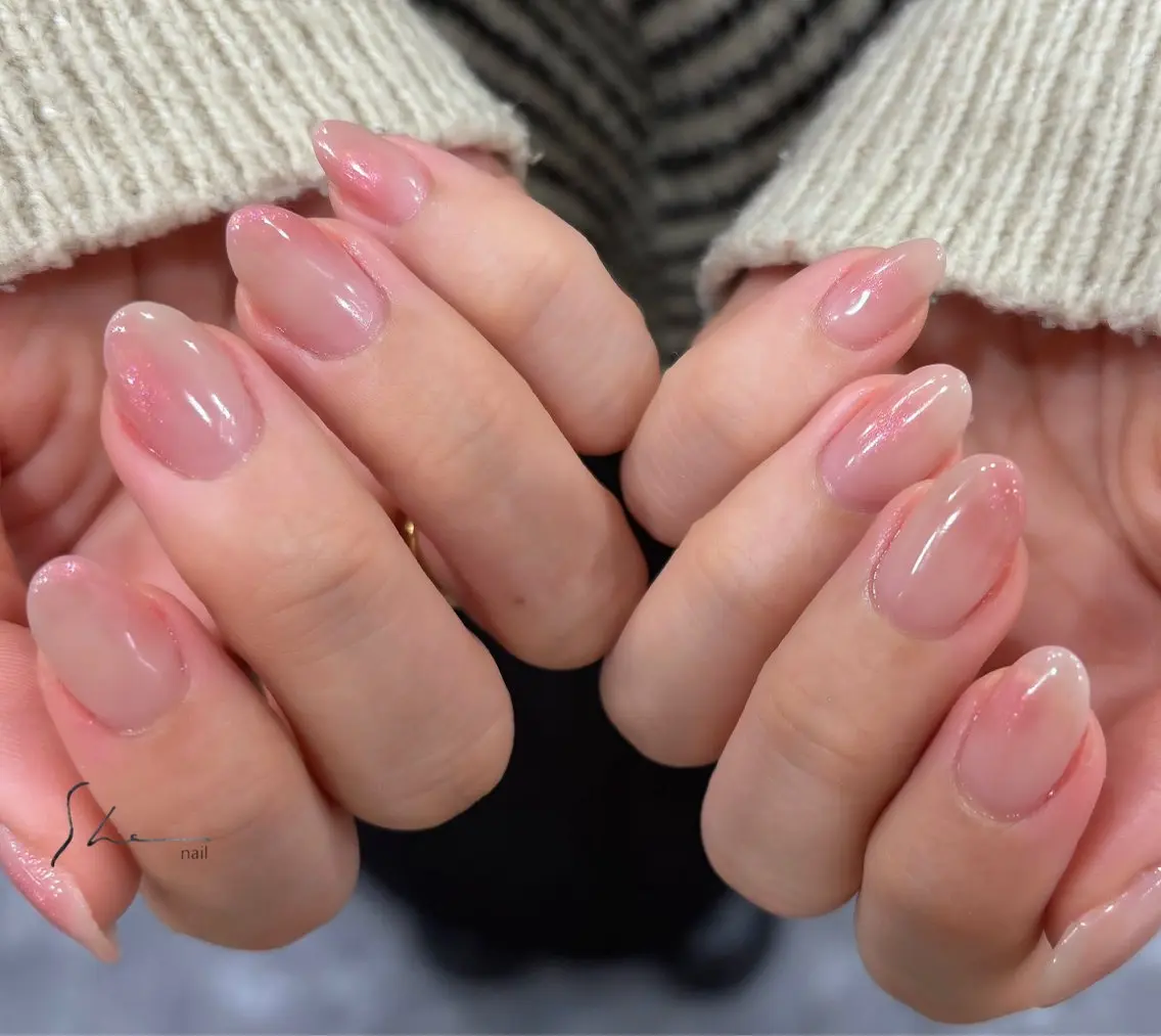 ネイル ニュアンスネイル シンプルネイル ハンドネイル SHE adusaのネイルデザイン