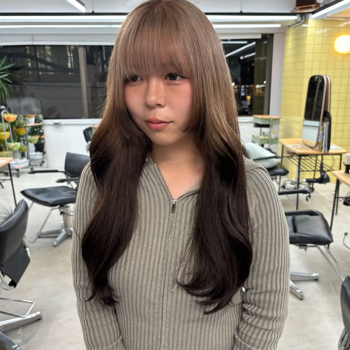 ロング ヘアカラー カラーモデル募集中/ みひろのヘアスタイル