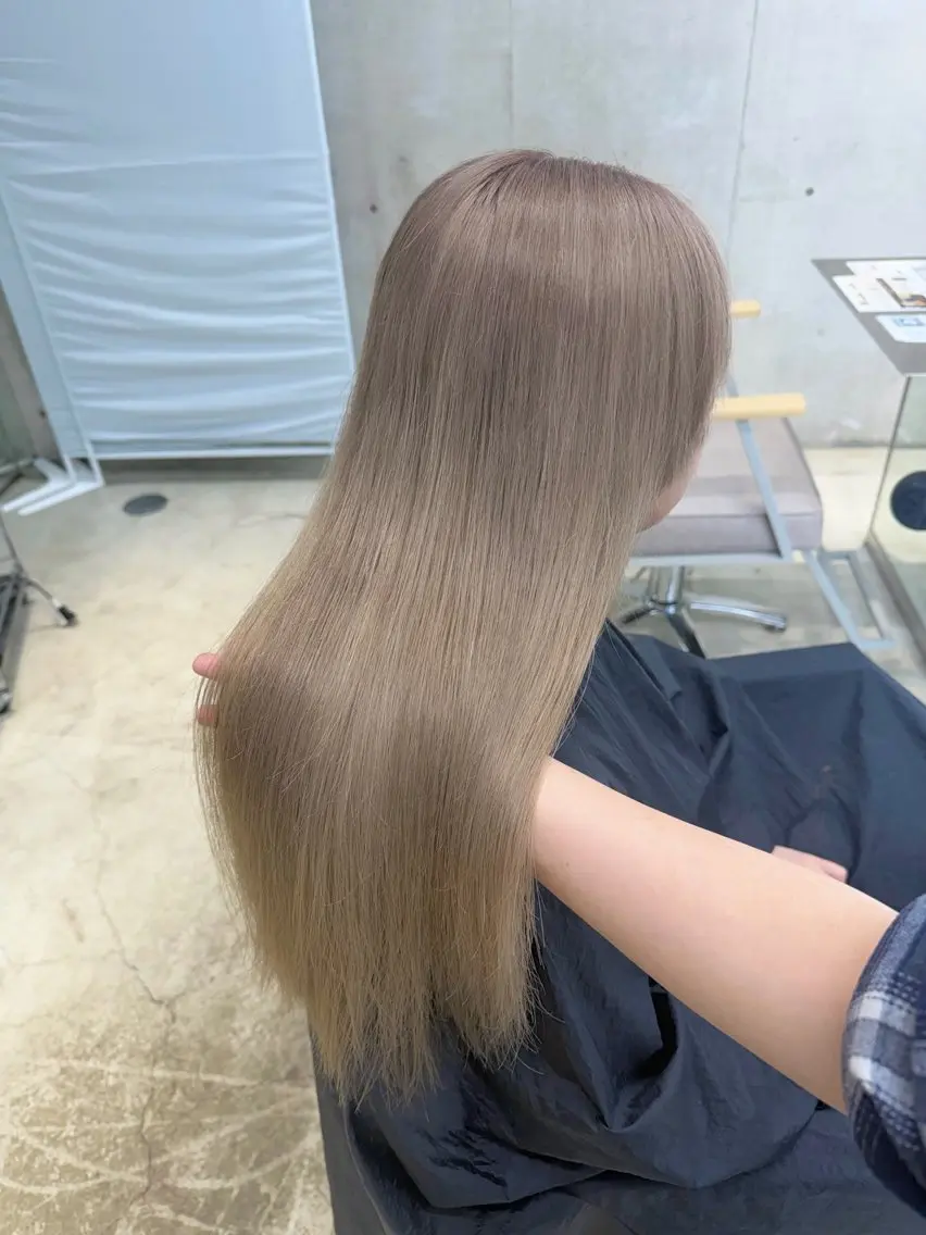 ロング カラー ヘアカラー 🎀 yuuka🎀のヘアスタイル