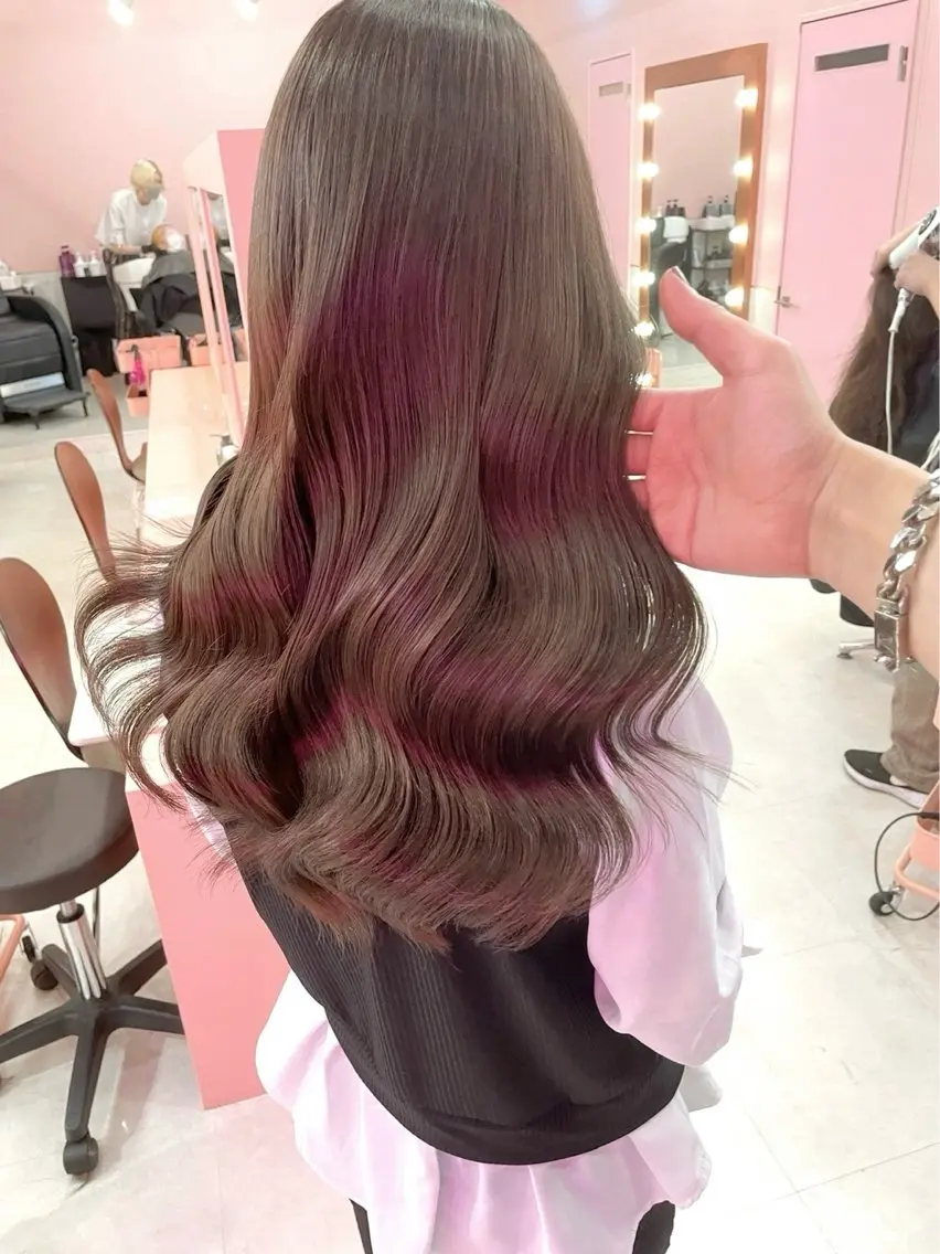 ロング カラー ヘアカラー トリートメント 🪽はづき🫧 簡単垢抜けカラー🪽のヘアスタイル
