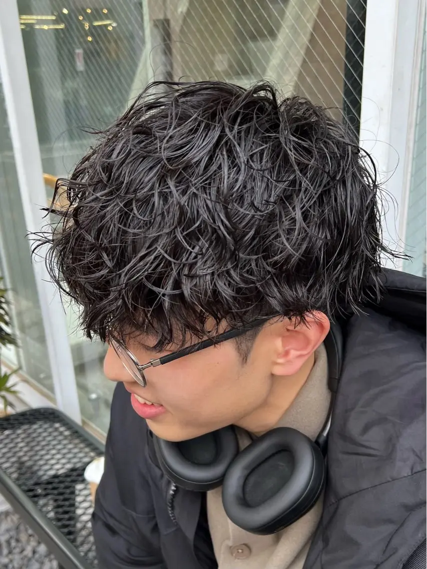 メンズ限定平日特別価格💈メンズカット＋ツイストスパイラルパーマの写真