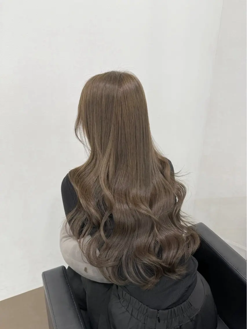 ロング カット ヘアカラー 梅田/ベージュ/ブリ ーチなし/久保大和のヘアスタイル