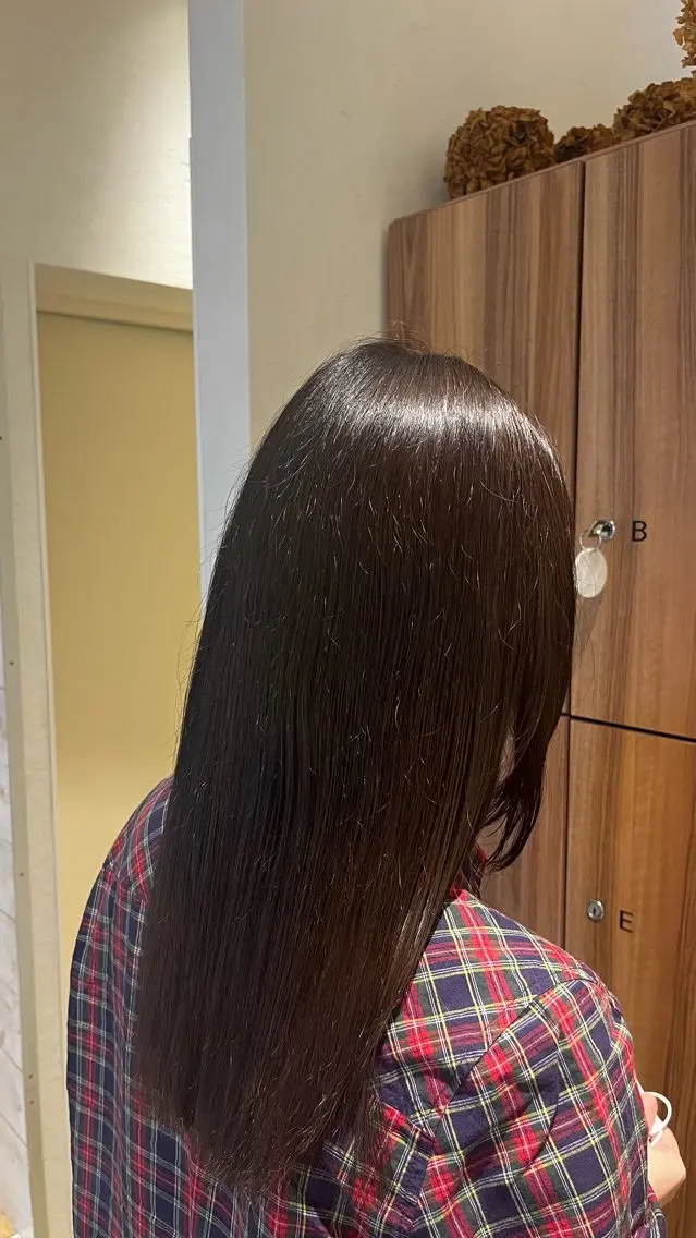 カラー 坂下 かのんのヘアスタイル