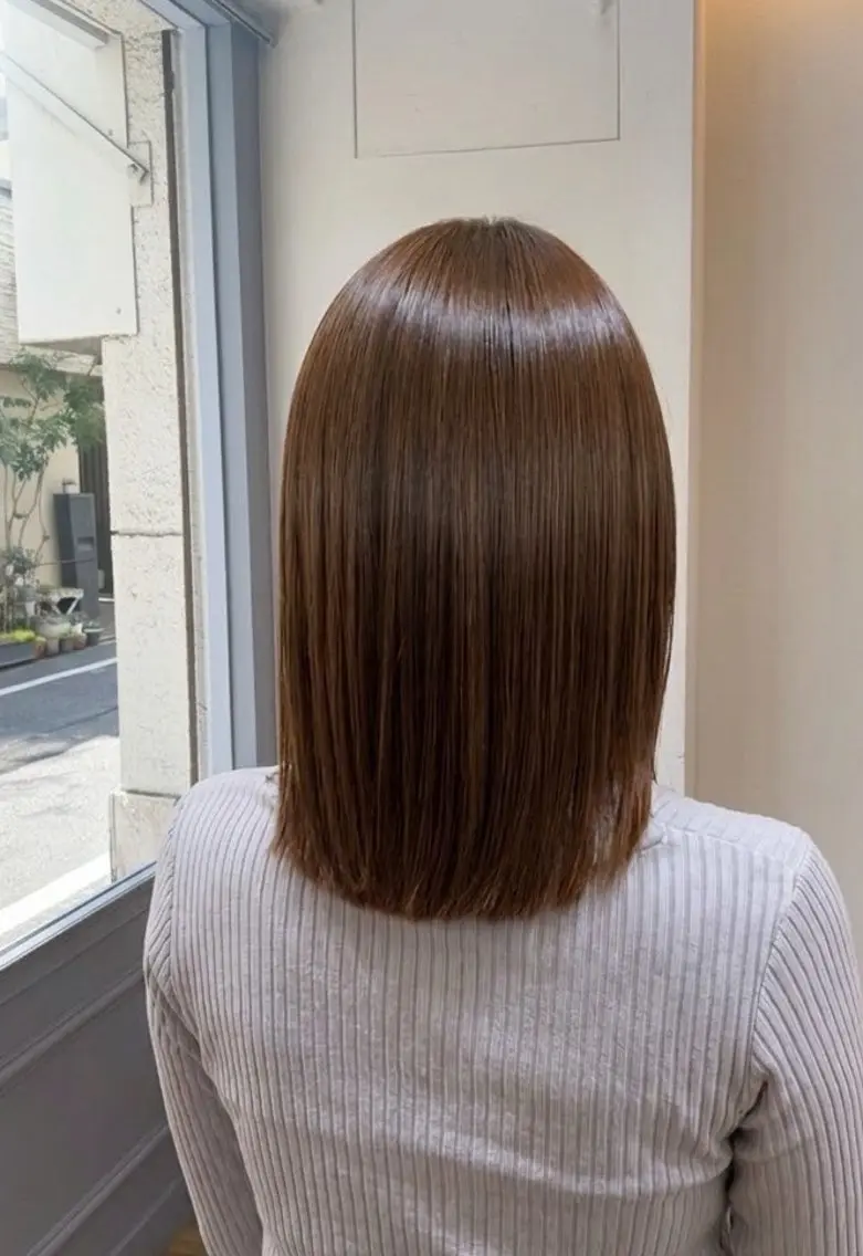 ミディアム 松下 沙織のヘアスタイル
