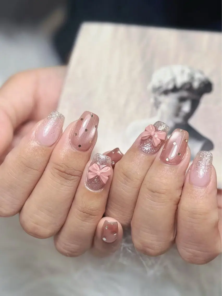 ネイル Glow Nail スカルプ専門店のネイルデザイン