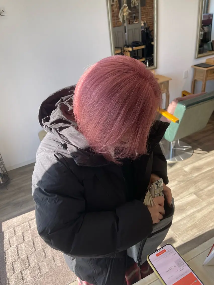 ショート カラー ヘアカラー Felice Erikaのヘアスタイル