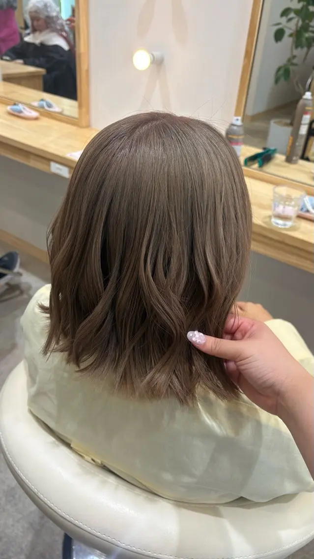 ミディアム カラー 🎀ピンク／ブリーチ 🌈デザイン♡BoNのヘアスタイル