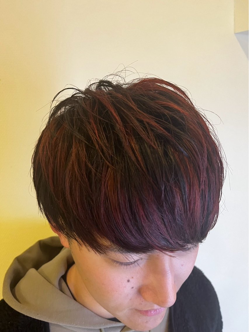 カラー メンズ レッドカラー ヘアカラー ヘアルームflat くしろのヘアスタイル